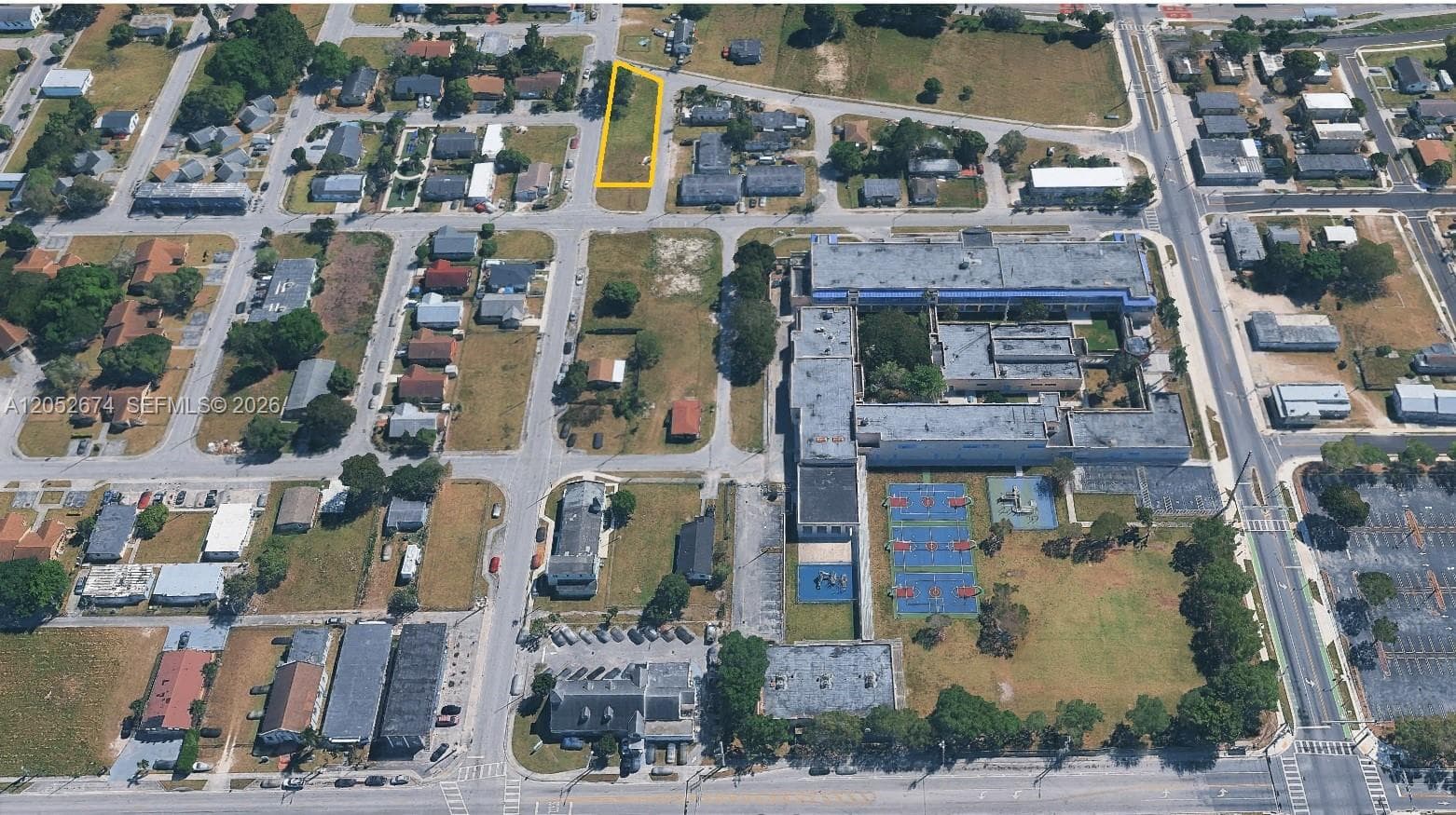321 SW 6 street, Homestead FL 33030
