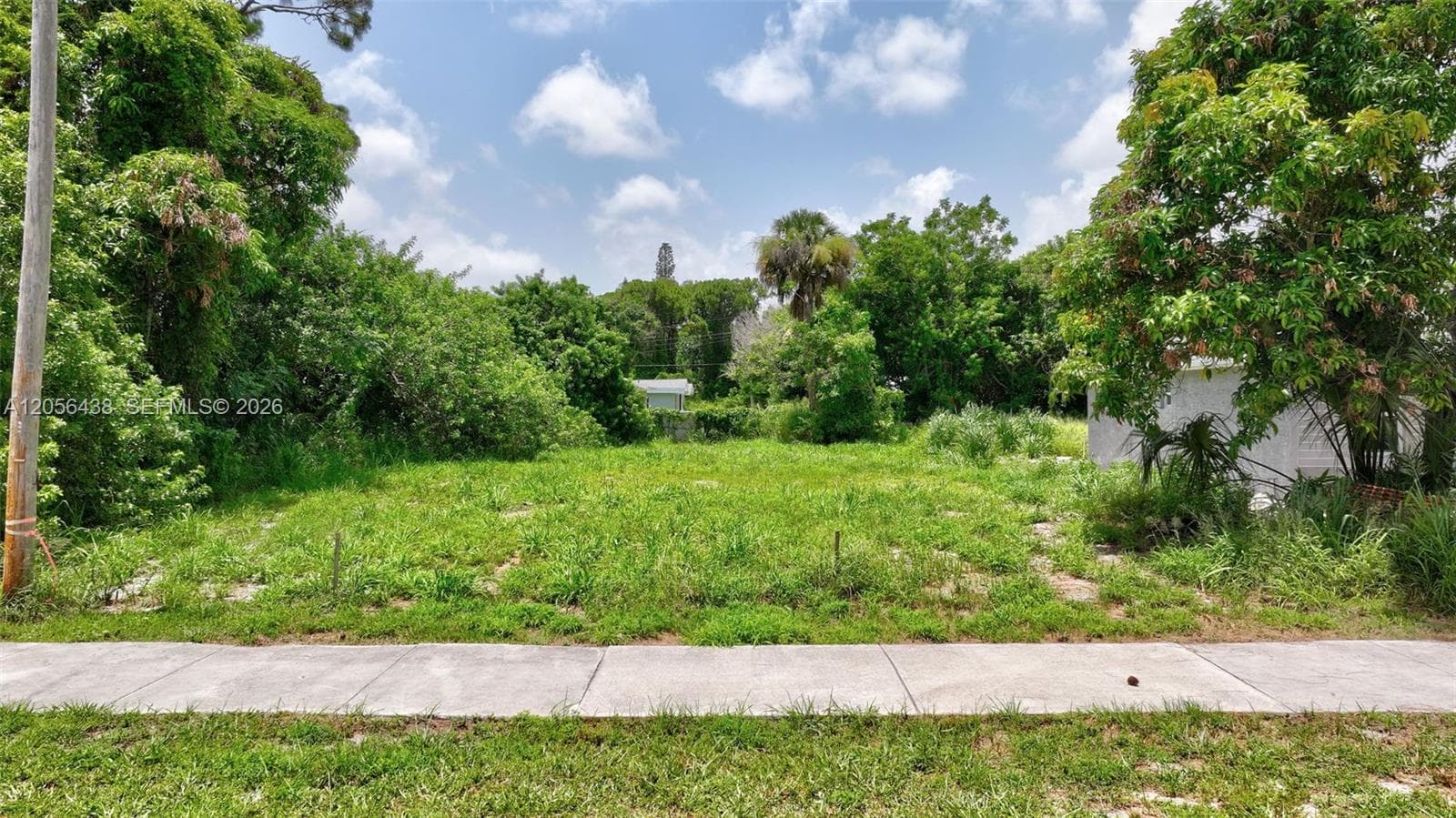 5684 SE 45th Ave, Stuart FL 34997