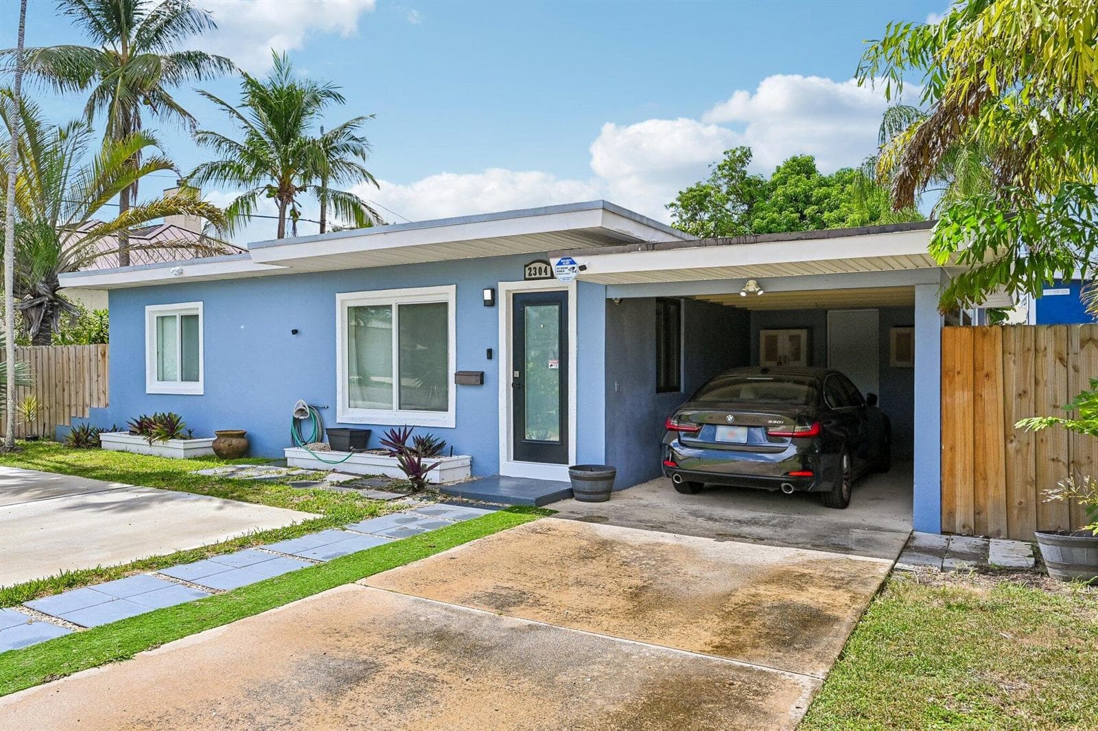 3-web-or-mls-SE 13th Ct-S2307-003