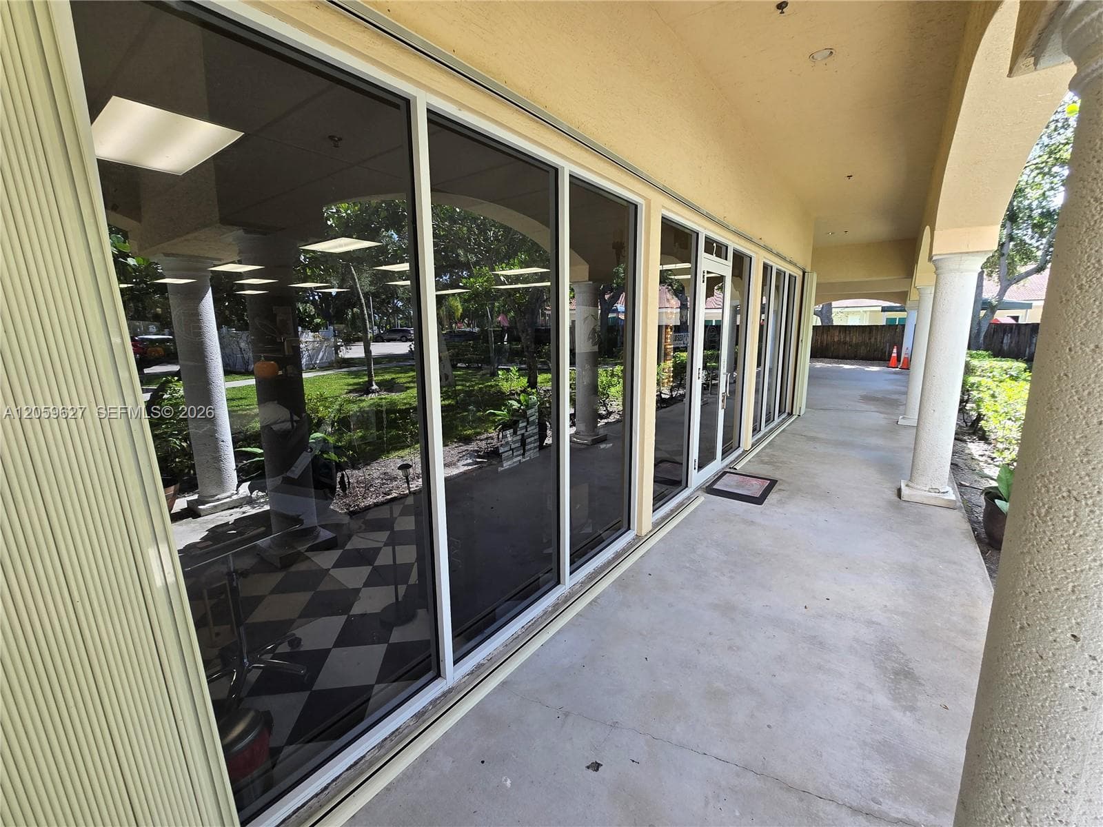4953 Le Chalet Blvd, Boynton Beach FL 33436