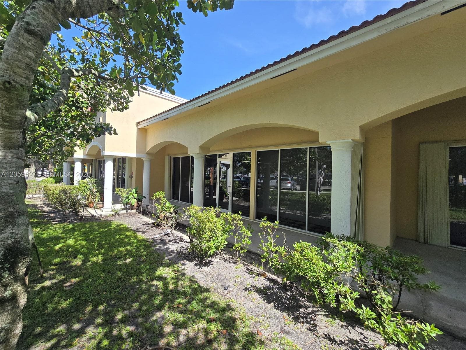 4953 Le Chalet Blvd, Boynton Beach FL 33436