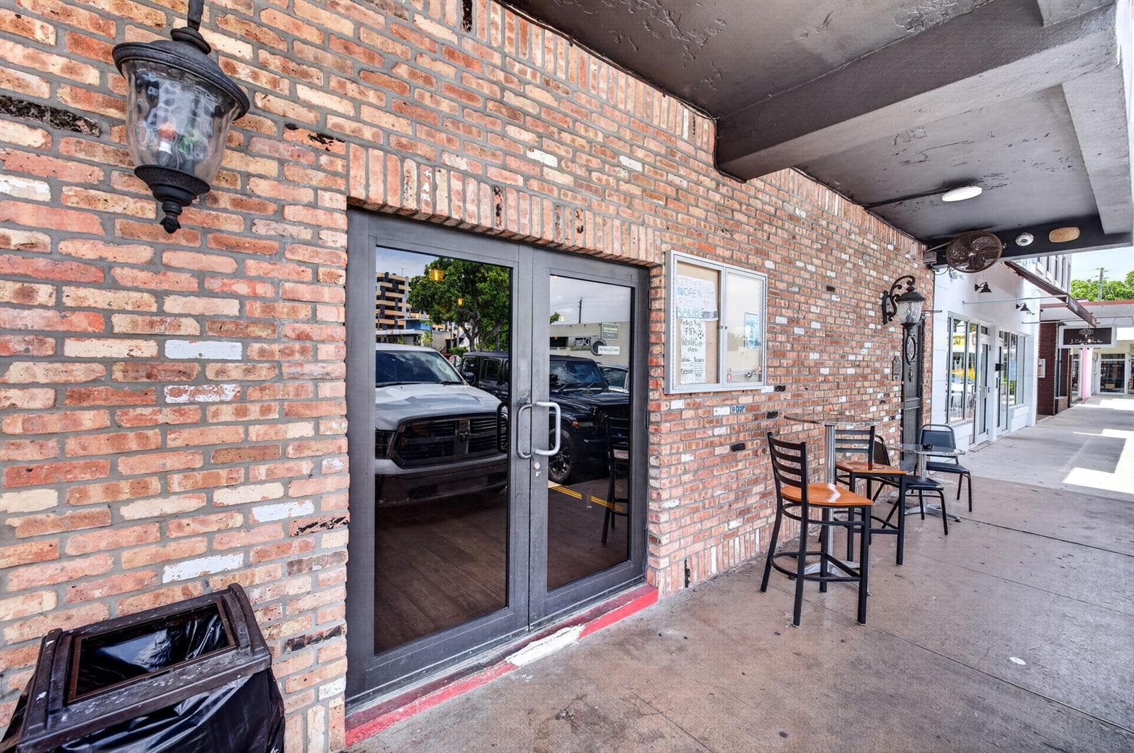 2-web-or-mls-699A2221