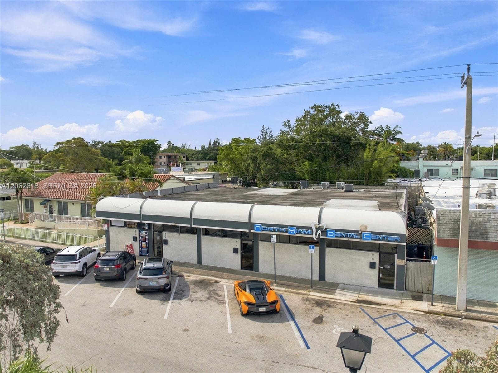 610 NE 124th St, North Miami FL 33161
