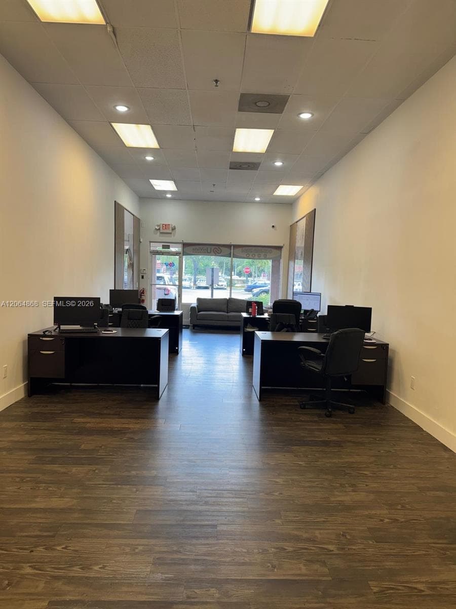 Miami Gardens, FL, 33056