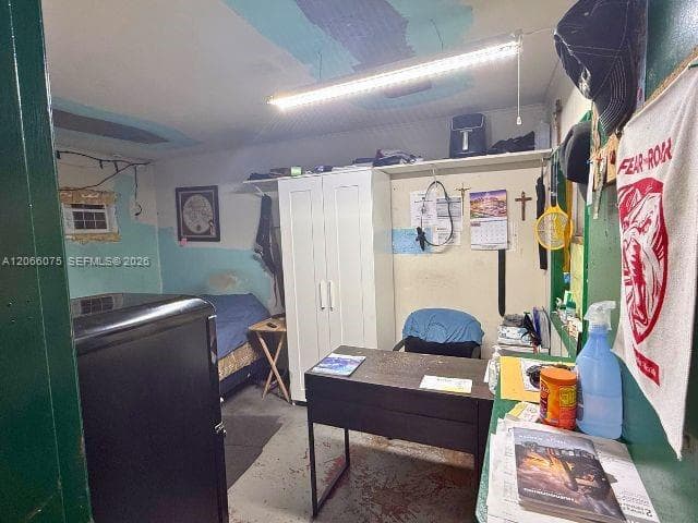 14415 NW 7th Ave, Miami FL 33168