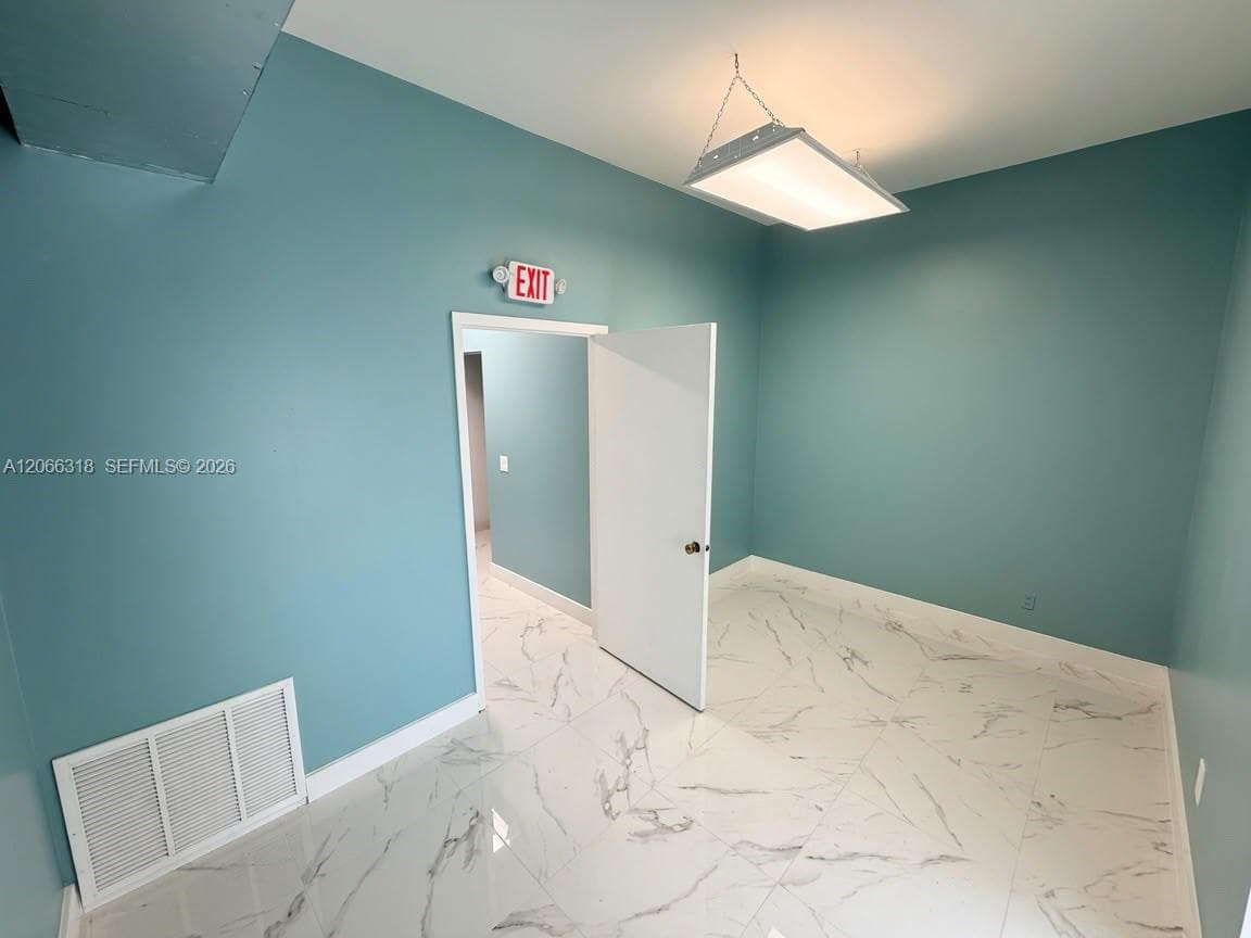 100 SW 15th St # 112, Pompano Beach FL 33060