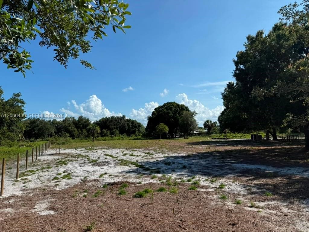 17070 NW 276th St, Okeechobee FL 34972