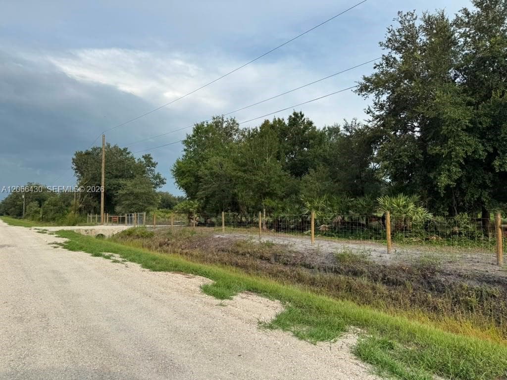 17070 NW 276th St, Okeechobee FL 34972
