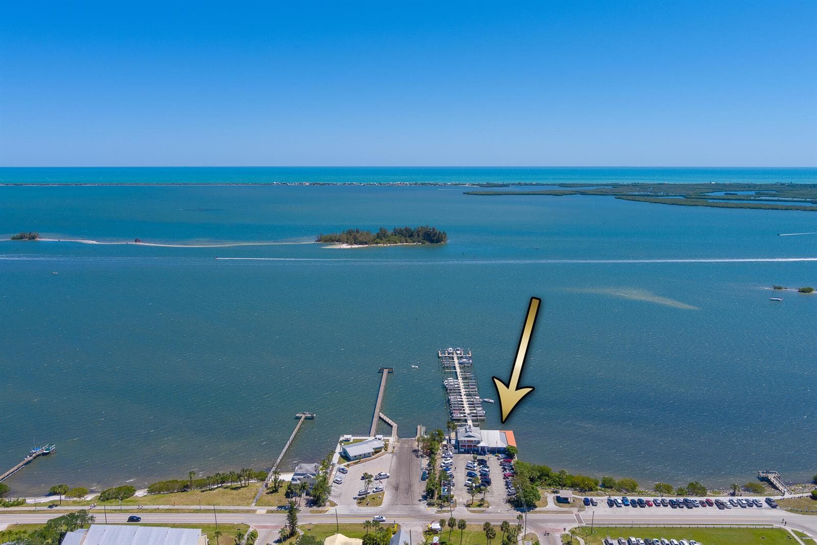 806 Indian River Dr, Sebastian, FL 32958