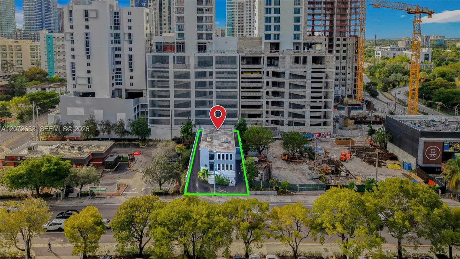 EXCEPTIONAL URBAN INFILL SITE surrounded by the energy and skyline of Brickell. The highlighted parcel offers outstanding exposure along SW 8th Street and sits within a dense, rapidly transforming neighborhood where available development sites are increasingly scarce. An ideal opportunity to capitalize on Brickell’s continued growth and long-term land value.