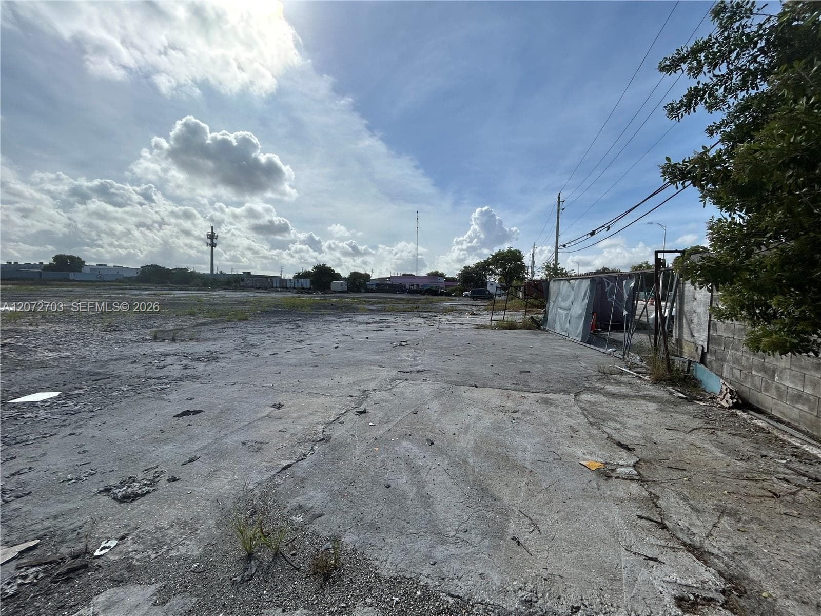 7225 NW 84th Ave, Medley FL 33166