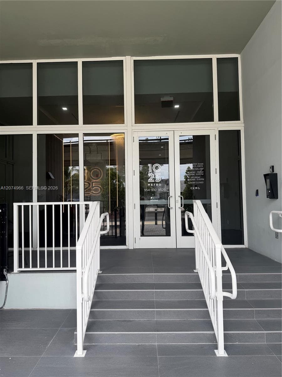 1033 E 25th St # 1, Hialeah FL 33013