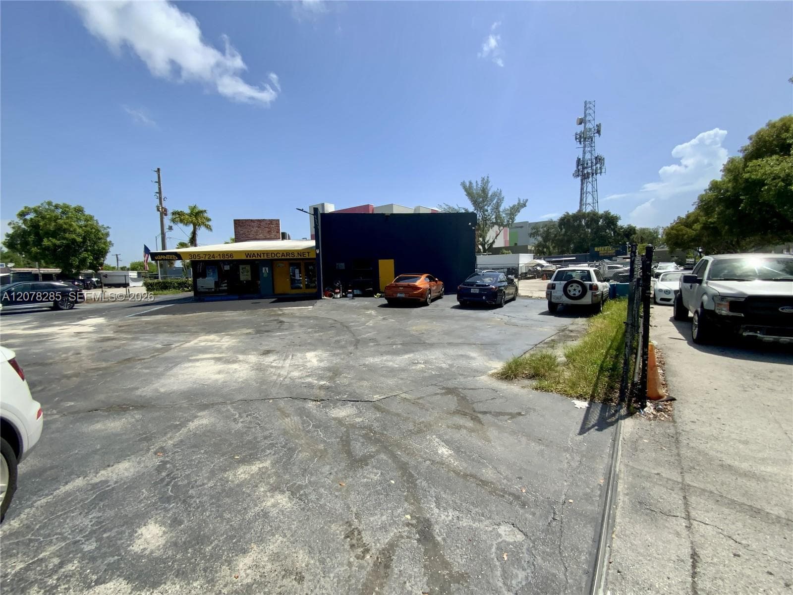 15551 W Dixie Hwy, North Miami Beach FL 33162