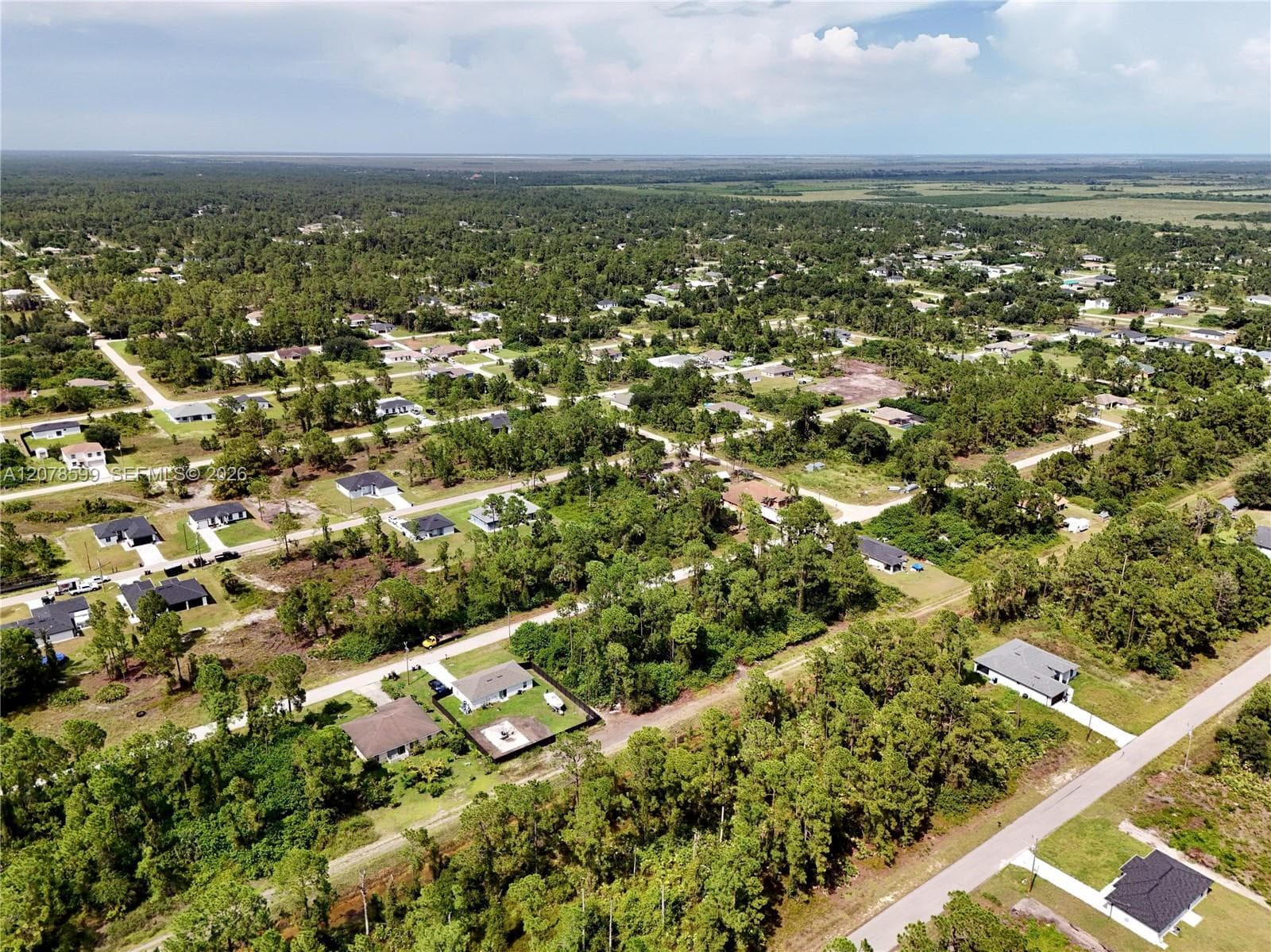 1114 CRAFT ST E, Lehigh Acres FL 33974